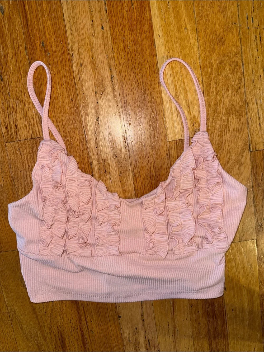 NEW Ruffled Ribbed Crop Top - Picture 2 of 5